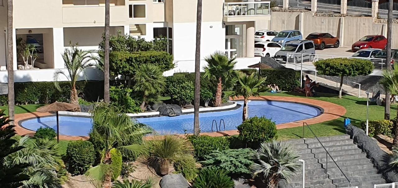 Ideal familias en urbanización de lujo a 600m de la playa Levante con Wifi, AC y Parking Benidorm Exterior foto